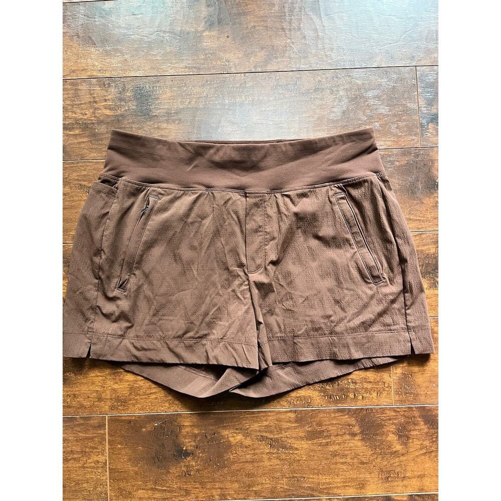 Althleta Trekkie North Shorts Women's Size 12 Brown Color Hiking Running